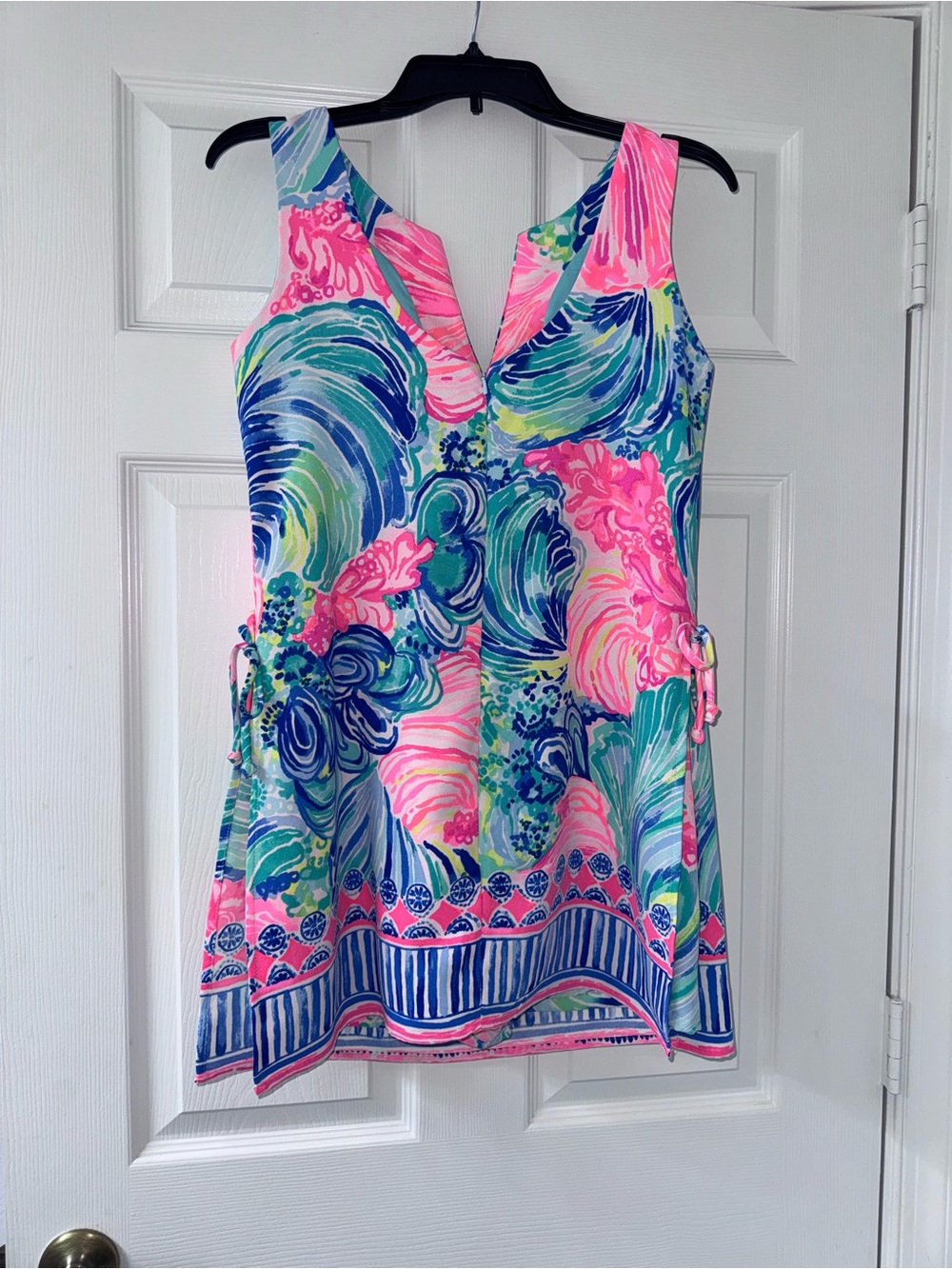 Lilly Pulitzer Donna Romper! - Picture 5 of 5
